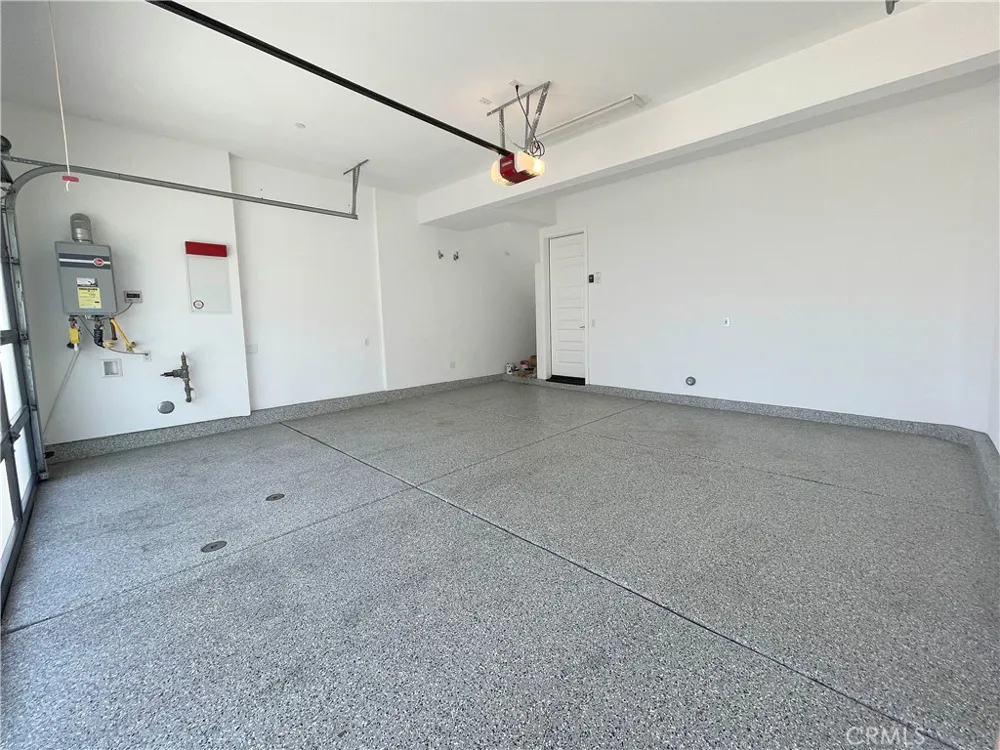38 Ebb Tide Newport Beach, CA 92663