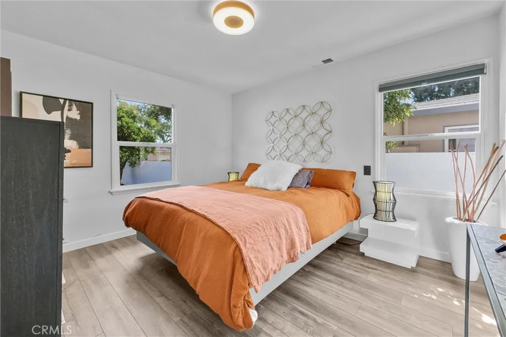 1204 Riverside Fullerton, CA 92831