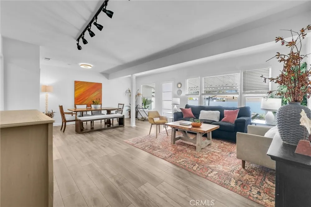 1204 Riverside Fullerton, CA 92831