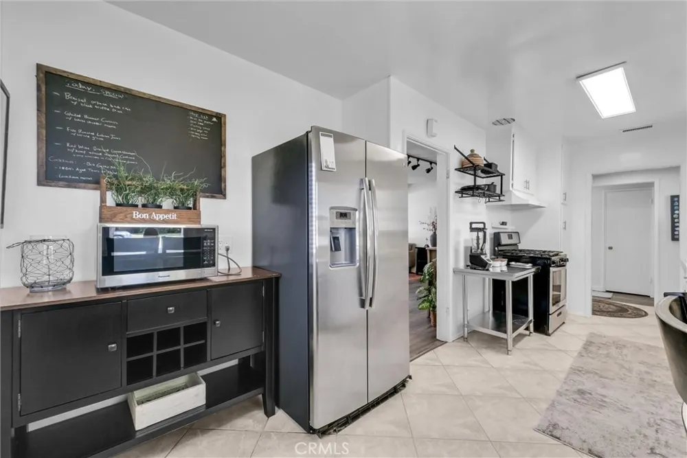 1204 Riverside Fullerton, CA 92831