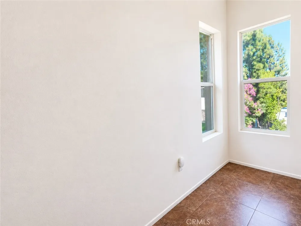 151 Soco Fullerton, CA 92832