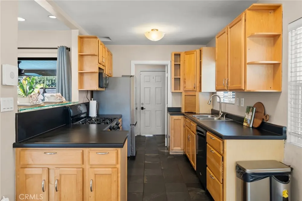 5703 Briercrest Lakewood, CA 90713