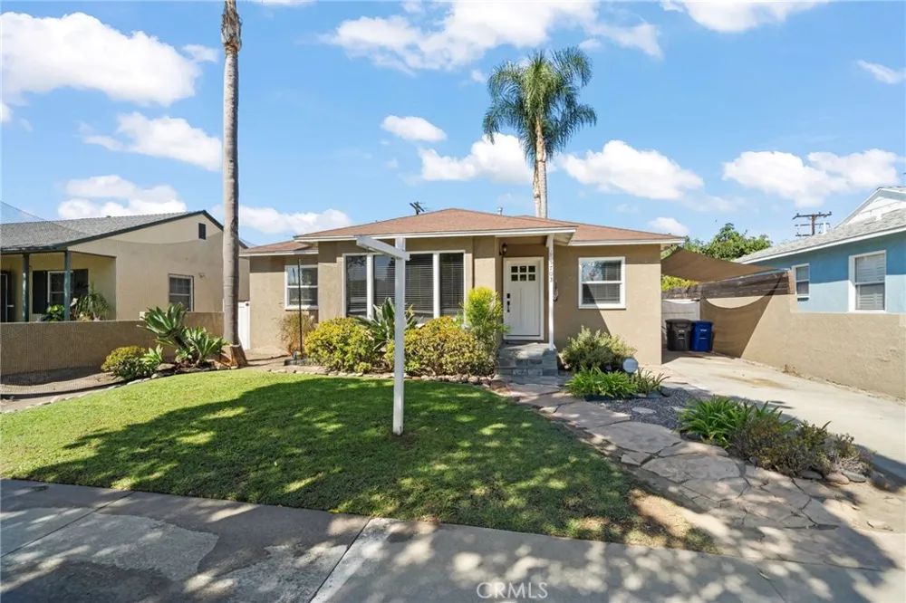 5703 Briercrest Lakewood, CA 90713