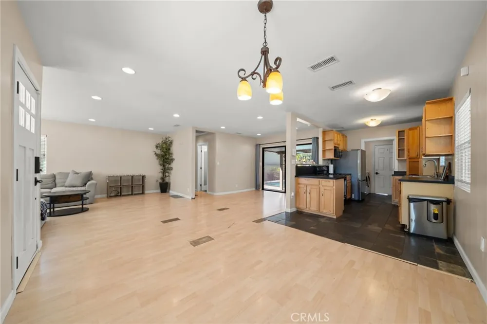 5703 Briercrest Lakewood, CA 90713