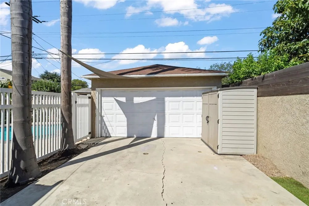 5703 Briercrest Lakewood, CA 90713
