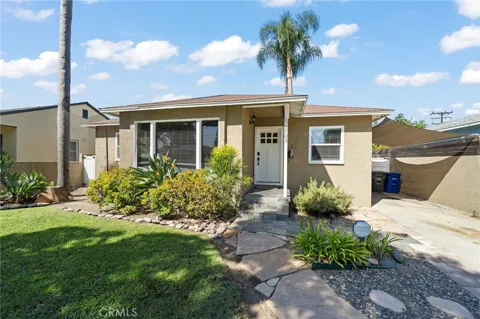 5703 Briercrest