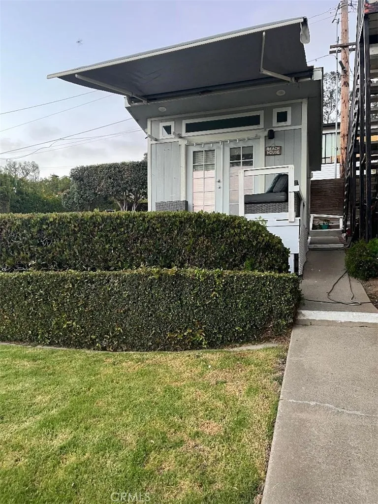 2324 S Coast #A Laguna Beach, CA 92651