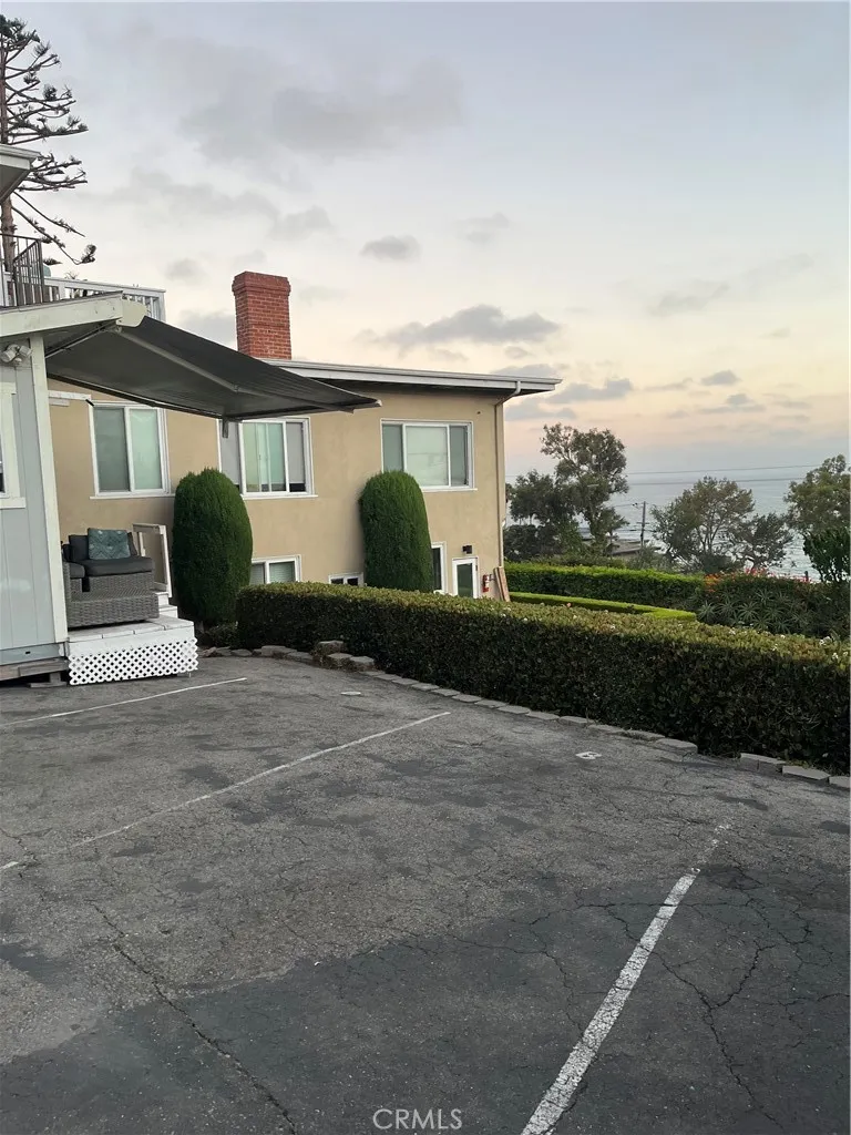 2324 S Coast #A Laguna Beach, CA 92651