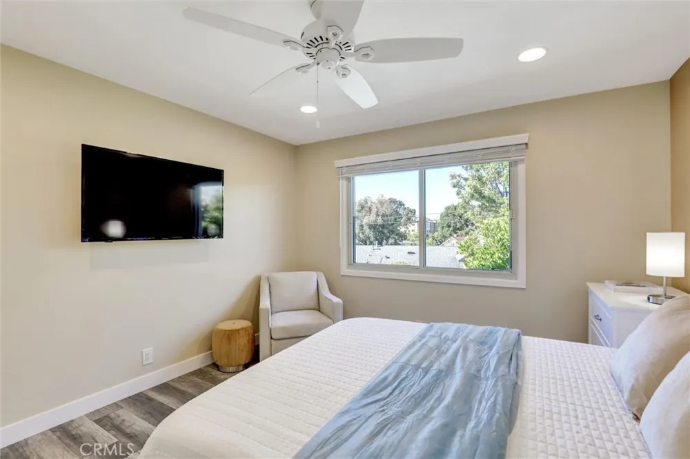 1591 Pegasus Newport Beach, CA 92660