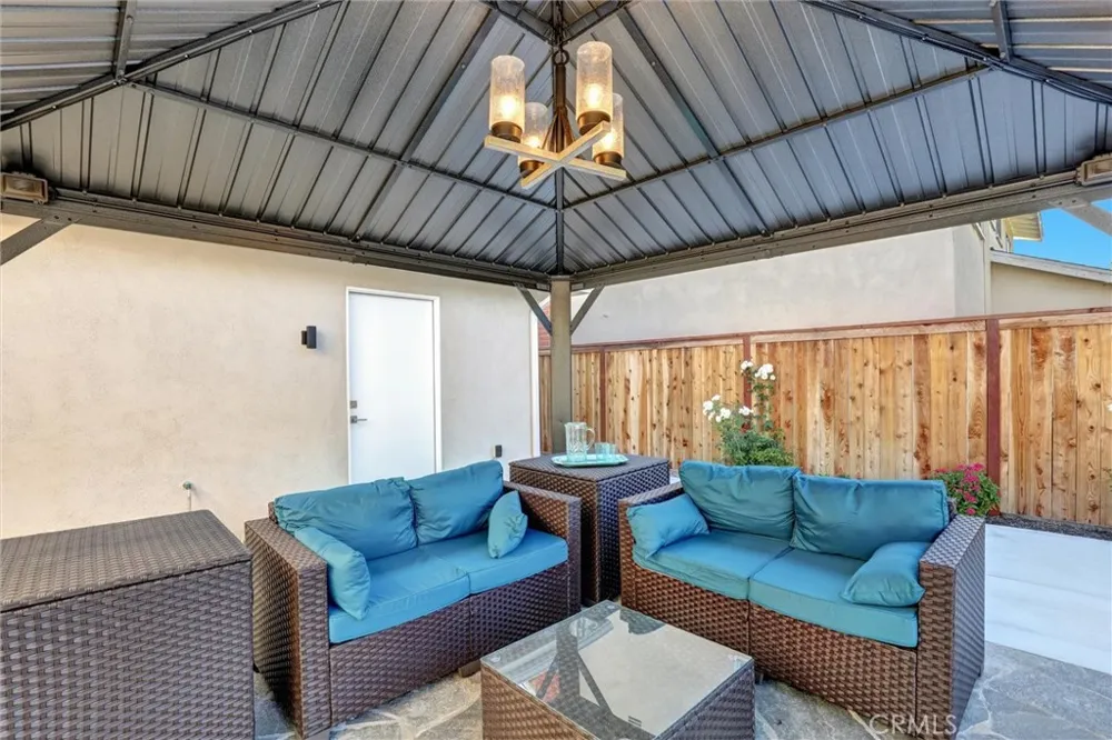 1591 Pegasus Newport Beach, CA 92660