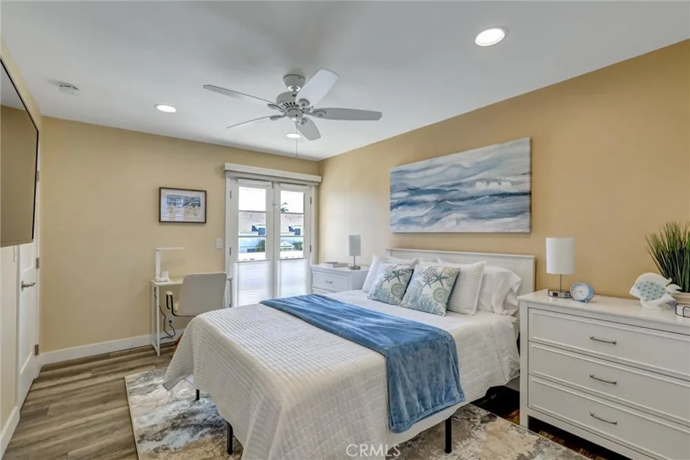 1591 Pegasus Newport Beach, CA 92660