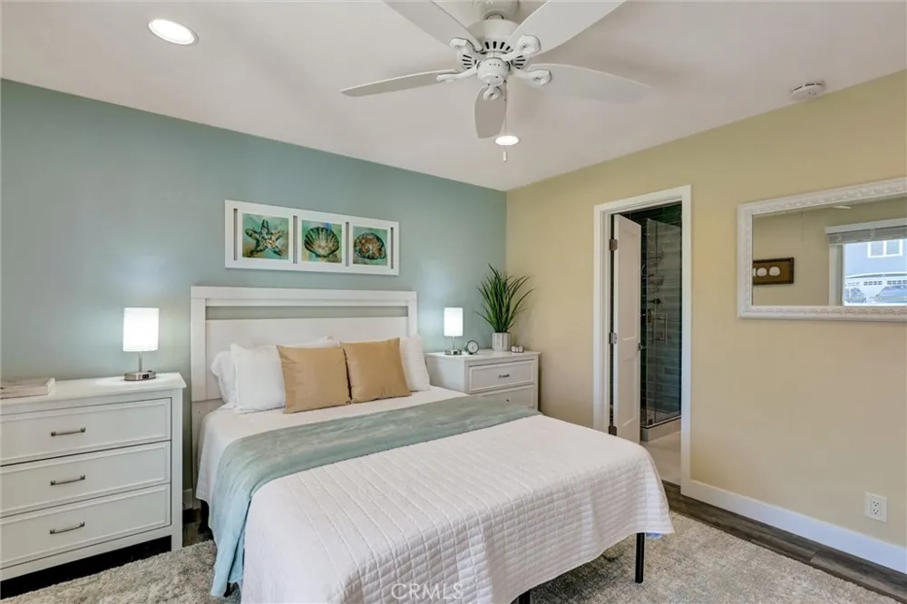 1591 Pegasus Newport Beach, CA 92660
