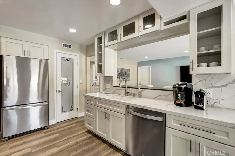1591 Pegasus Newport Beach, CA 92660