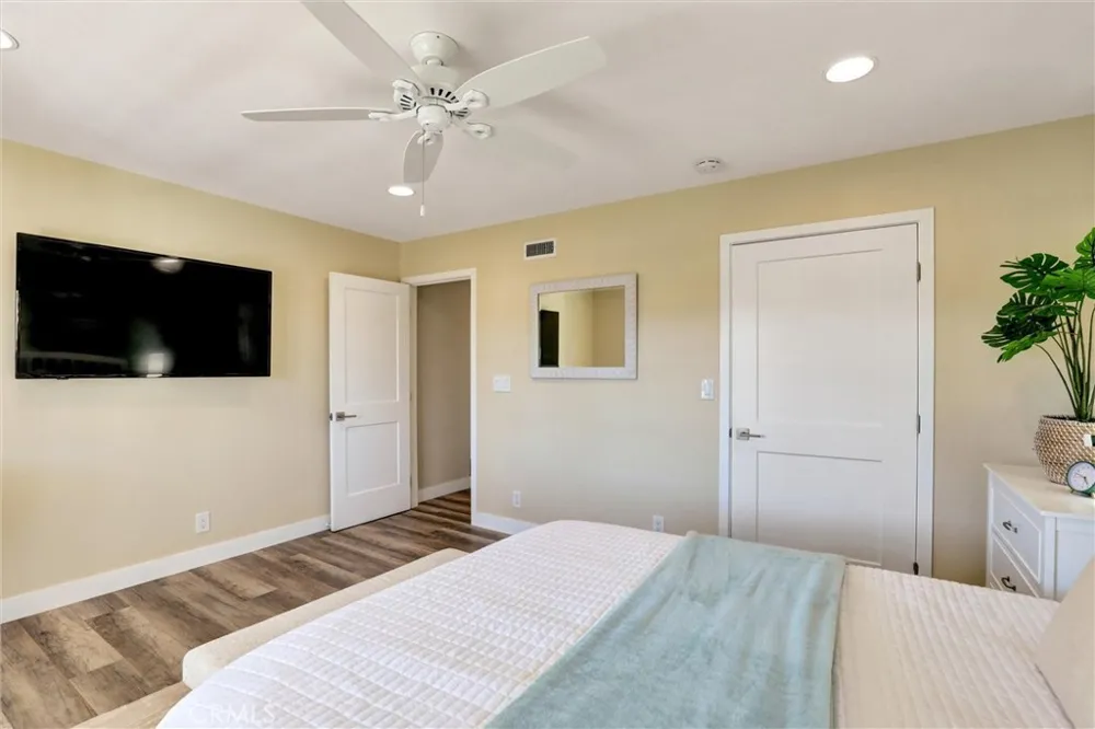 1591 Pegasus Newport Beach, CA 92660