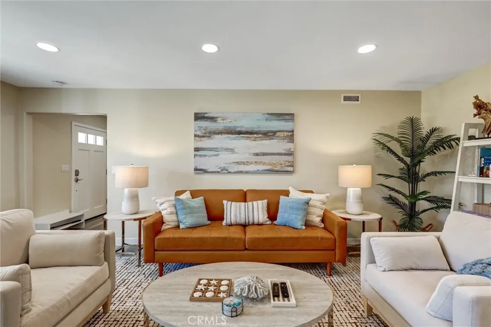 1591 Pegasus Newport Beach, CA 92660