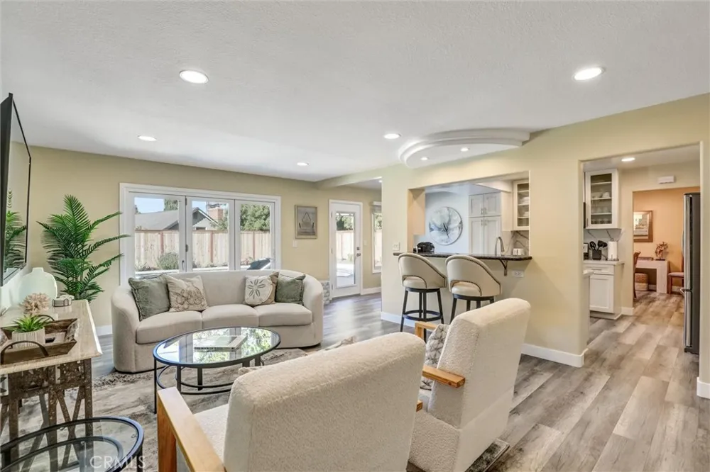 1591 Pegasus Newport Beach, CA 92660
