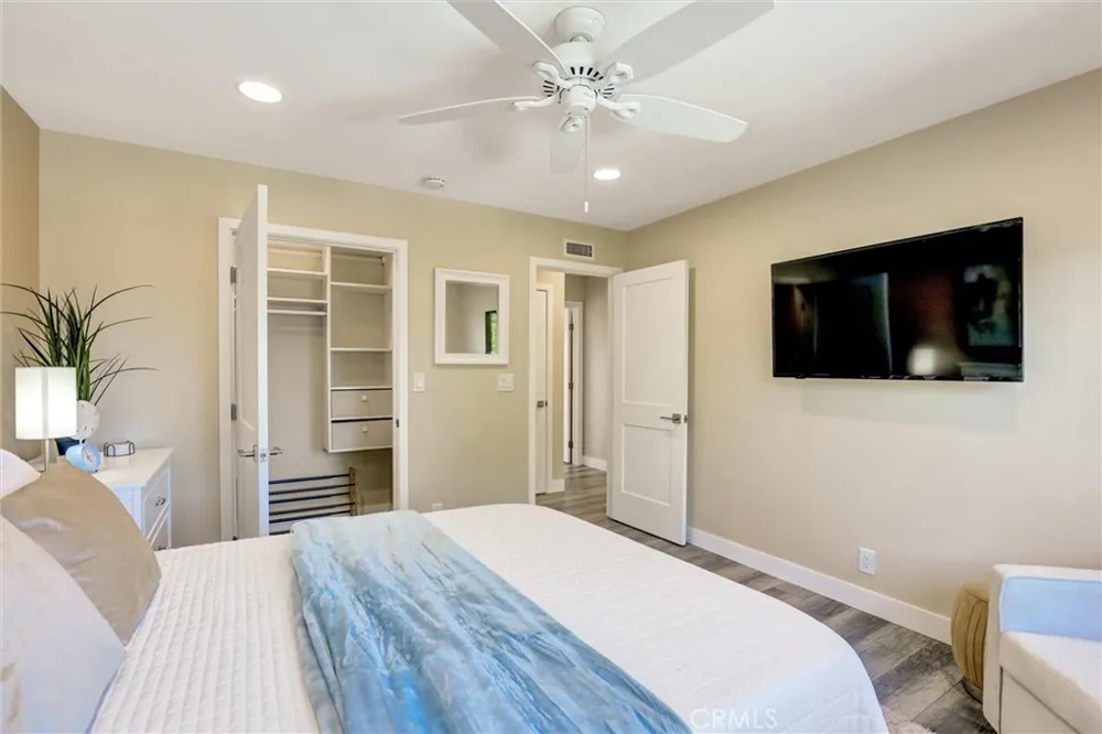 1591 Pegasus Newport Beach, CA 92660