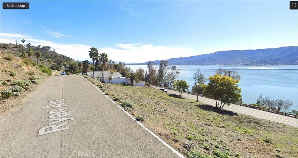 17452 Ryan Avenue Lake Elsinore, CA 92530