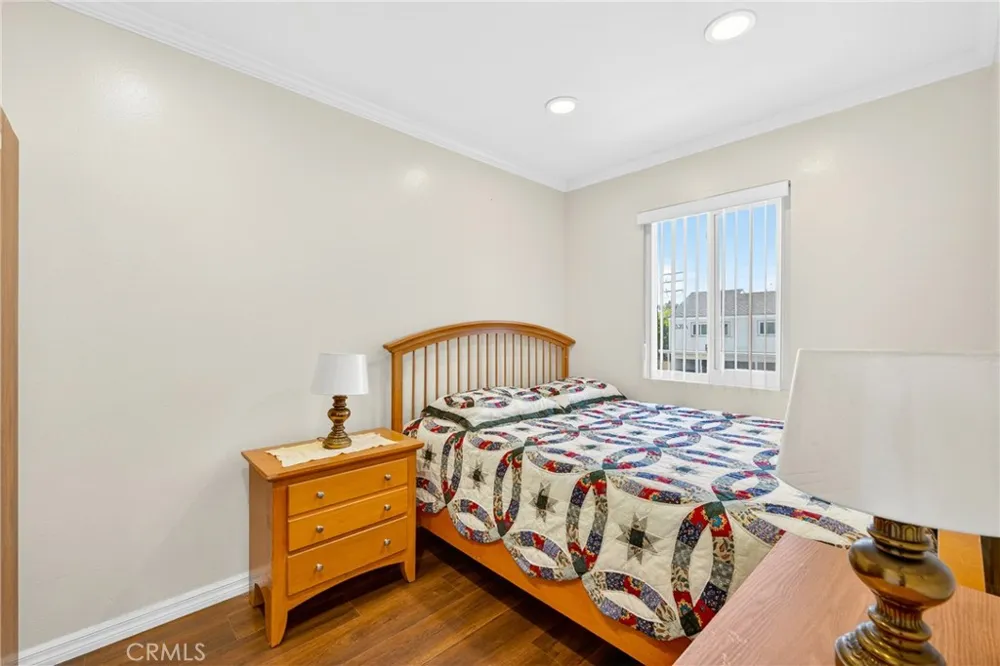 2521 W Sunflower #D 3 Santa Ana, CA 92704