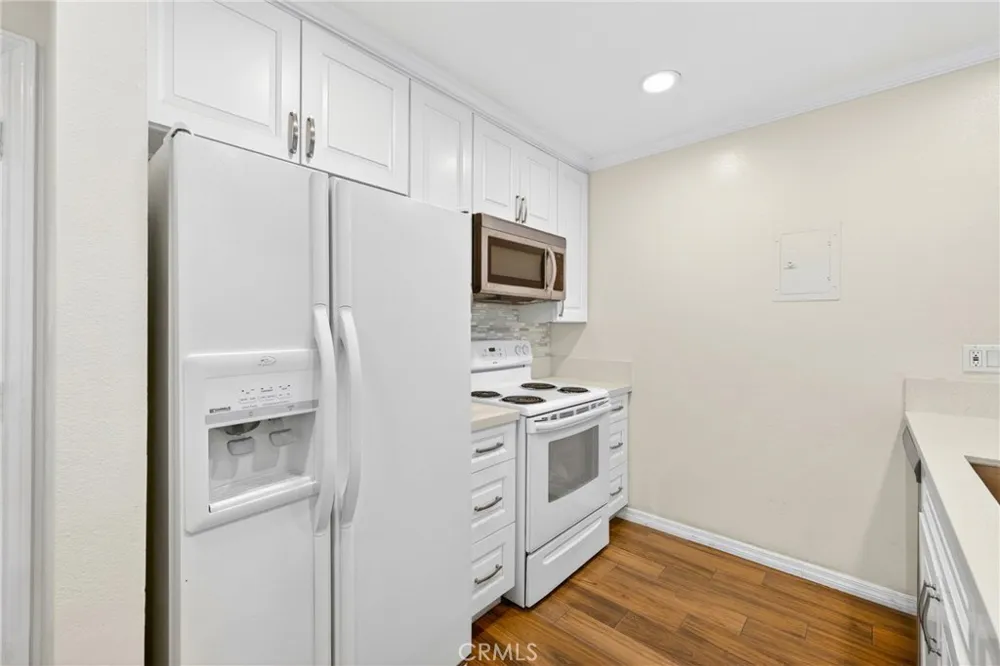 2521 W Sunflower #D 3 Santa Ana, CA 92704