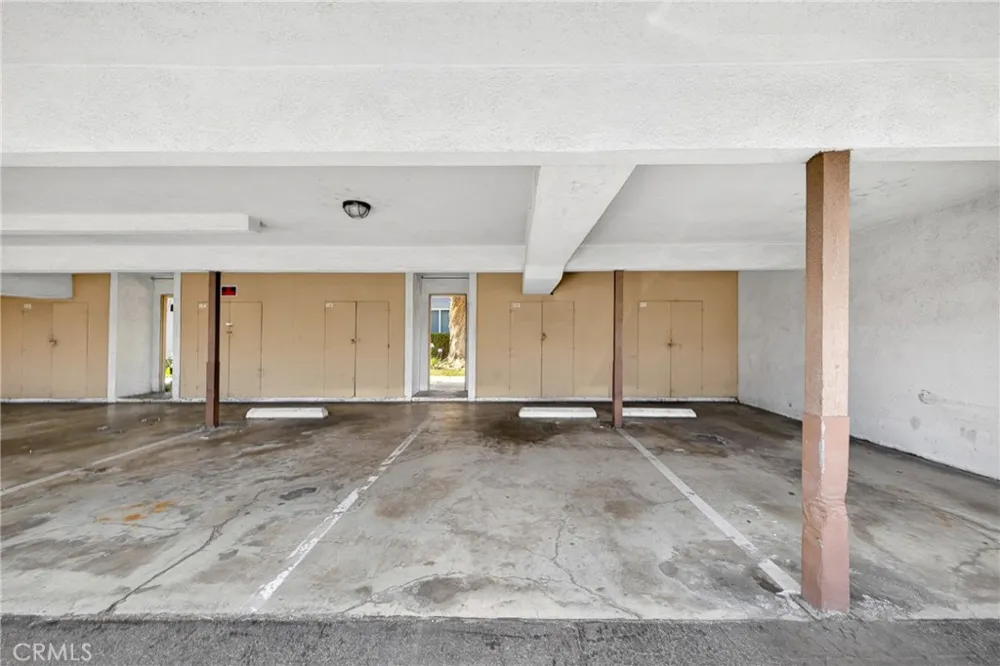 2521 W Sunflower #D 3 Santa Ana, CA 92704