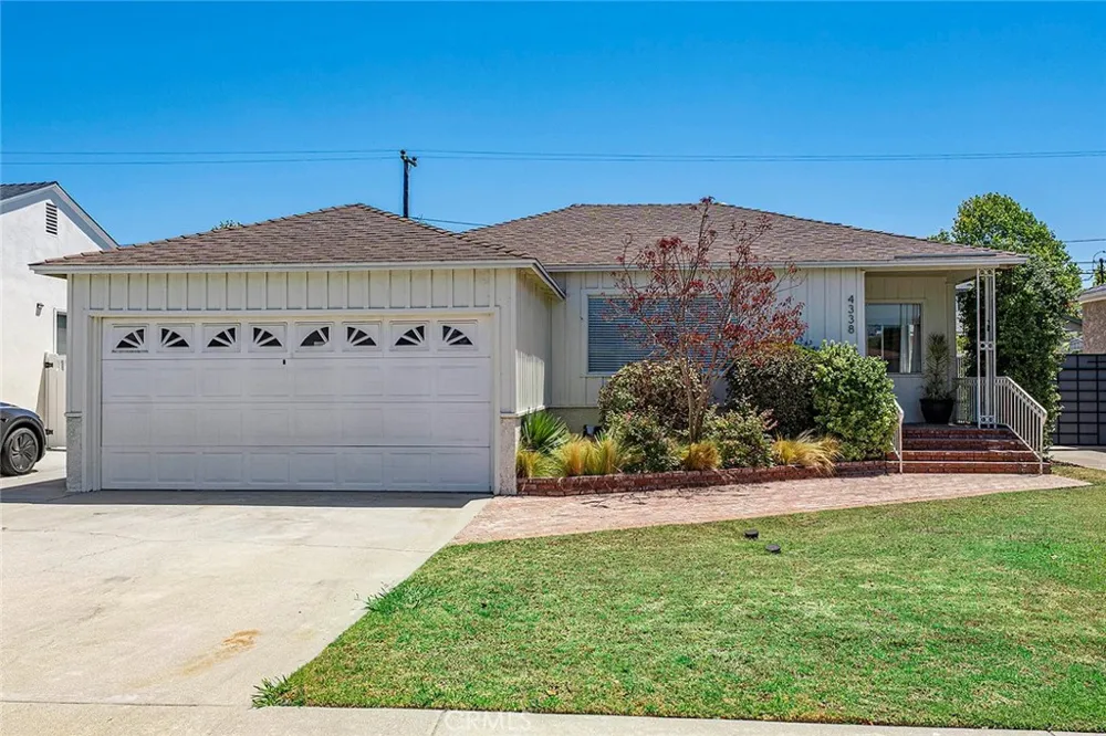 4338 Palo Verde Lakewood, CA 90713