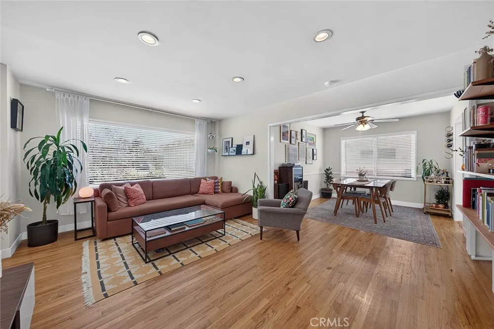 4338 Palo Verde Lakewood, CA 90713