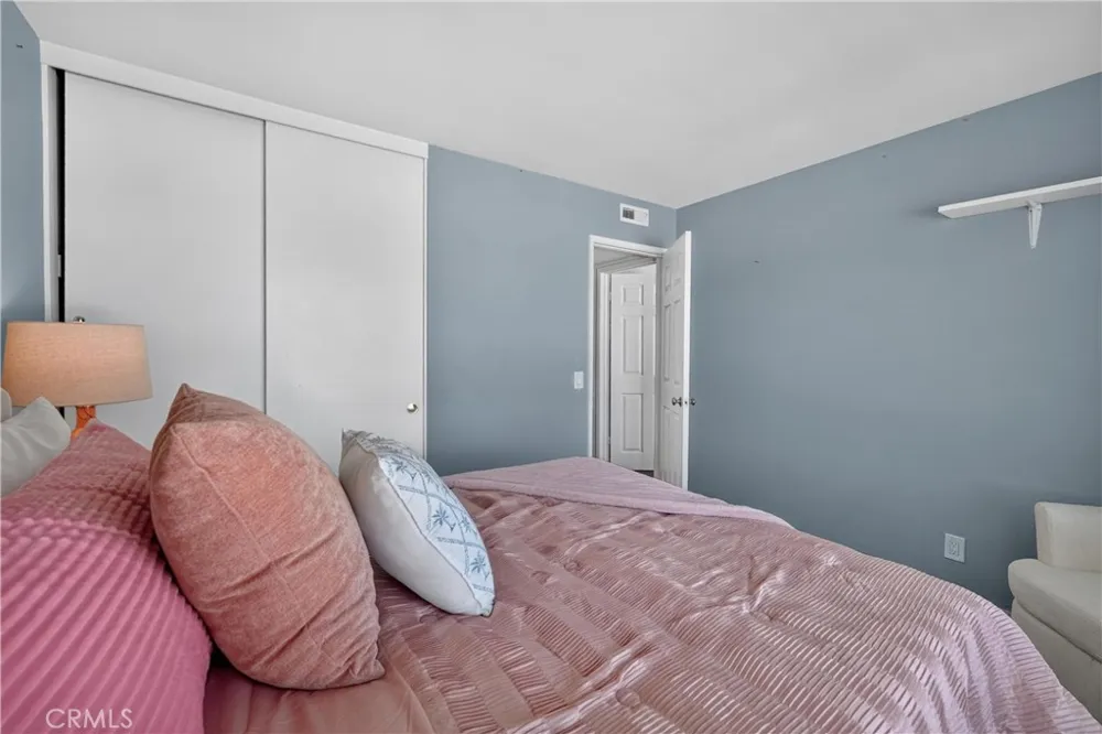 18261 Arches Court Fountain Valley, CA 92708