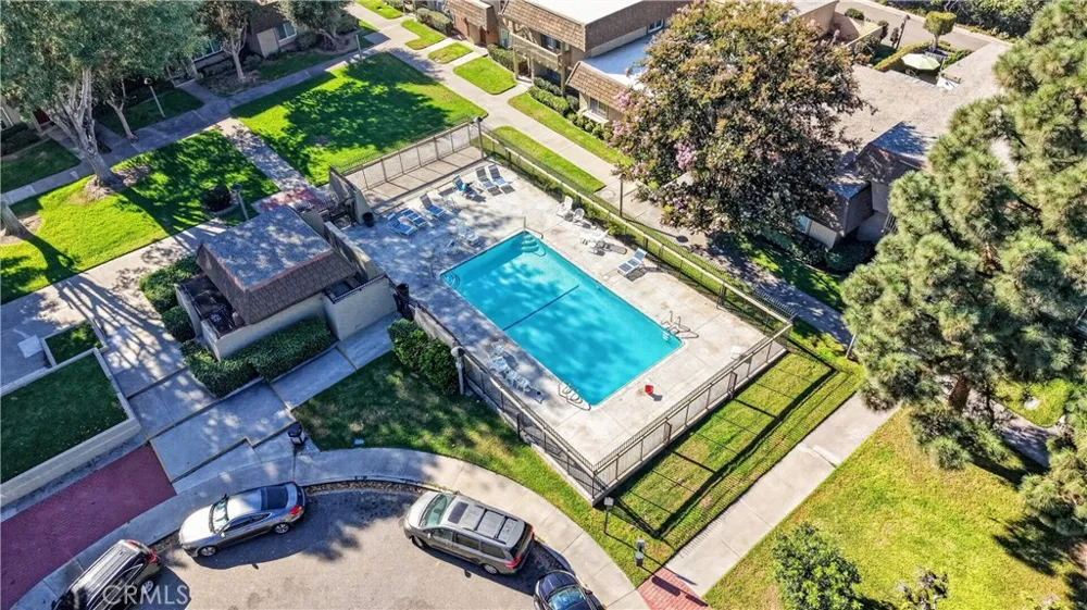 18261 Arches Court Fountain Valley, CA 92708