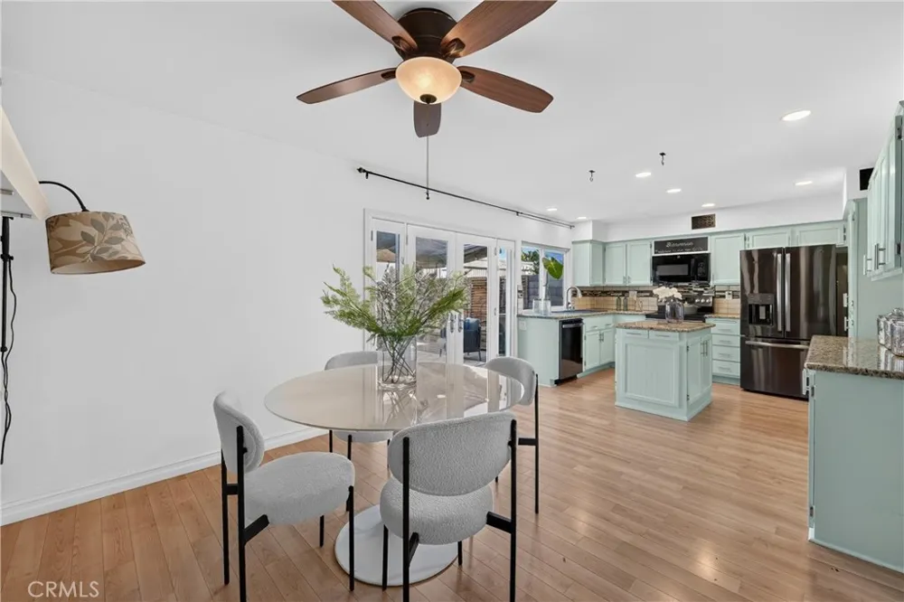18261 Arches Court Fountain Valley, CA 92708