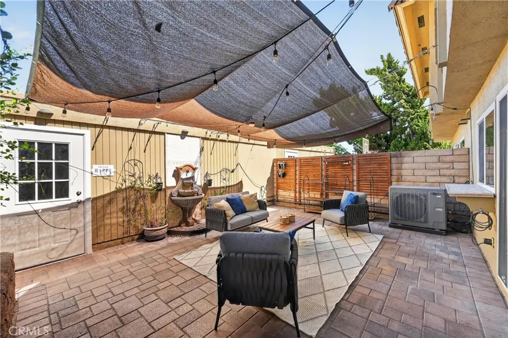 18261 Arches Court Fountain Valley, CA 92708