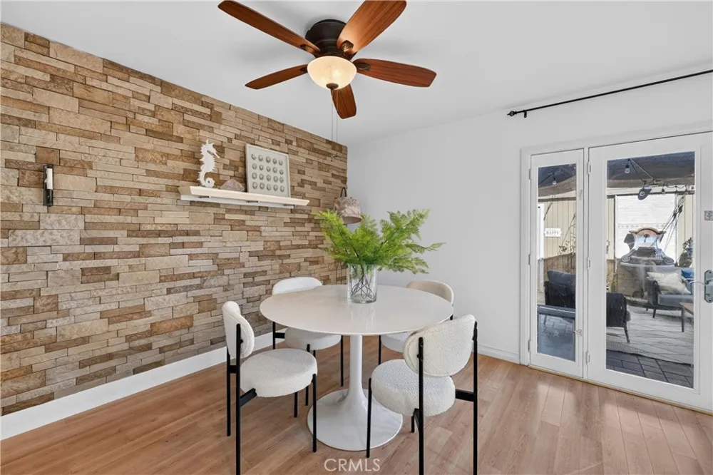 18261 Arches Court Fountain Valley, CA 92708