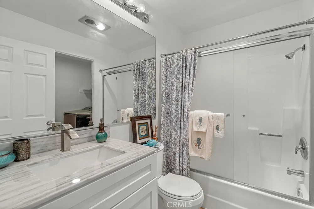 1301 Via Sebastian #18 San Pedro, CA 90732