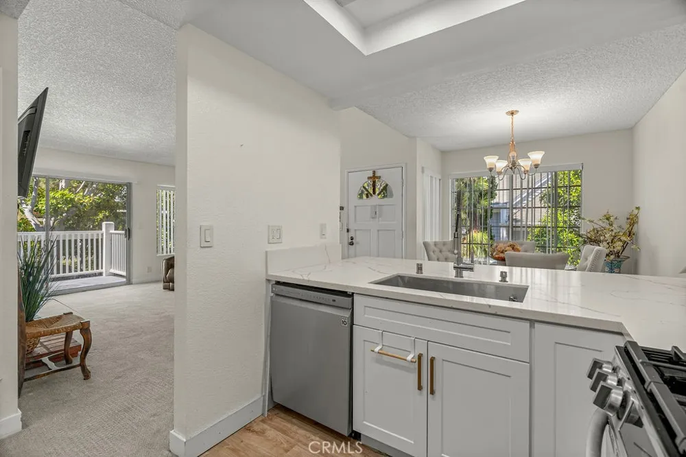1301 Via Sebastian #18 San Pedro, CA 90732