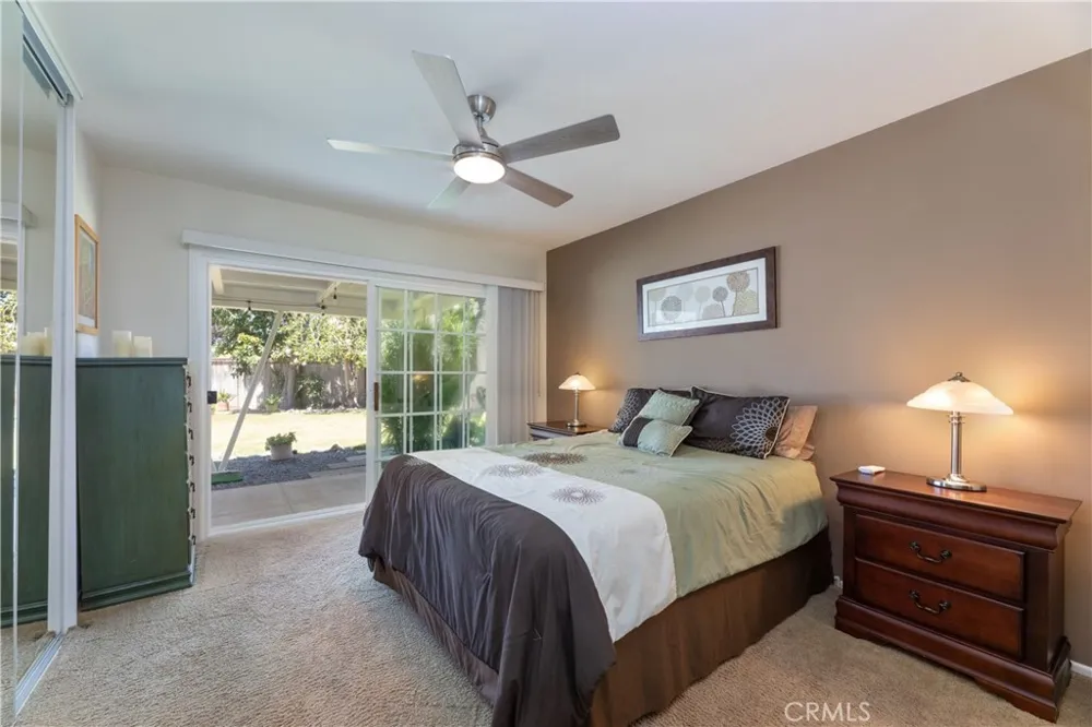 6551 E. Bacarro Long Beach, CA 90815