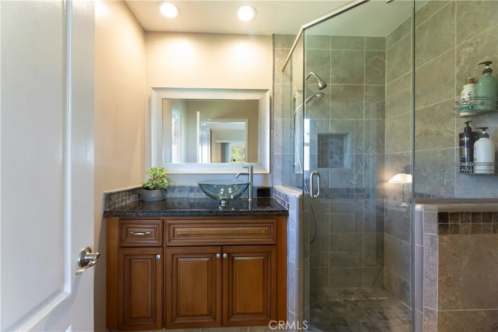 6551 E. Bacarro Long Beach, CA 90815
