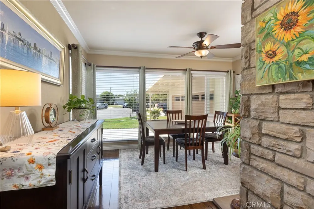6551 E. Bacarro Long Beach, CA 90815