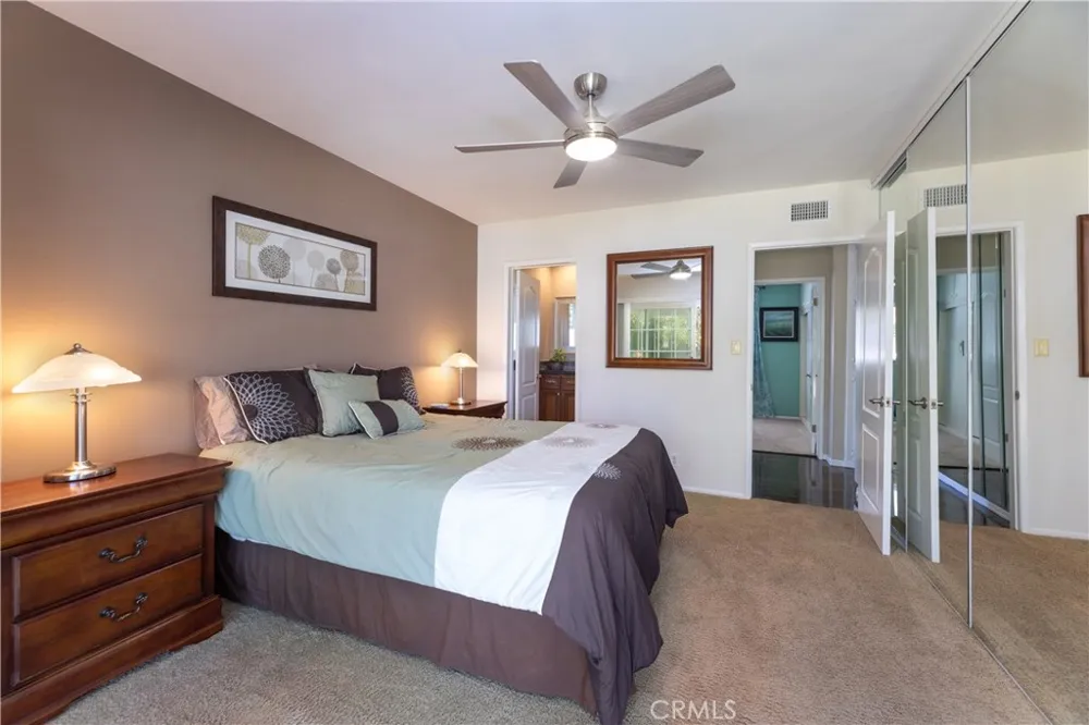 6551 E. Bacarro Long Beach, CA 90815
