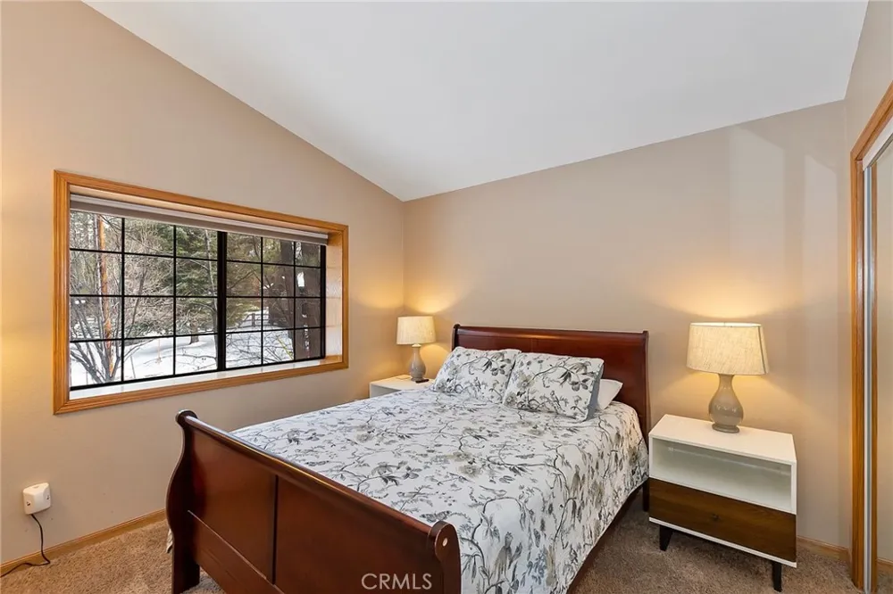 480 Crystal Lake Big Bear Lake, CA 92315