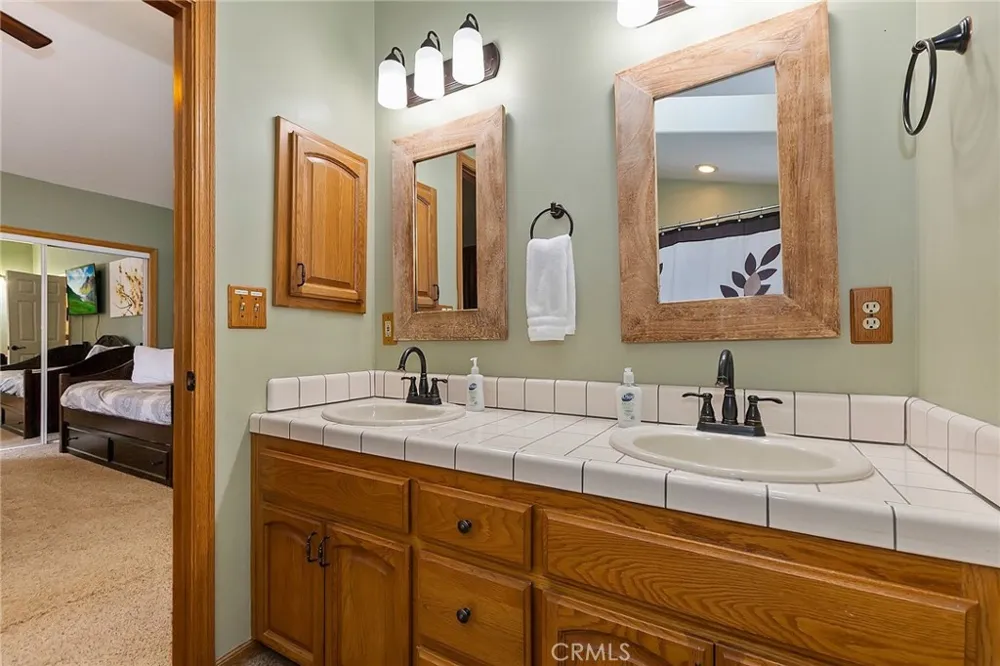 480 Crystal Lake Big Bear Lake, CA 92315