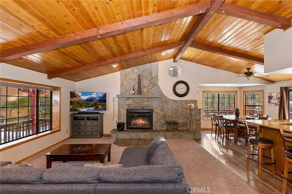 480 Crystal Lake Big Bear Lake, CA 92315