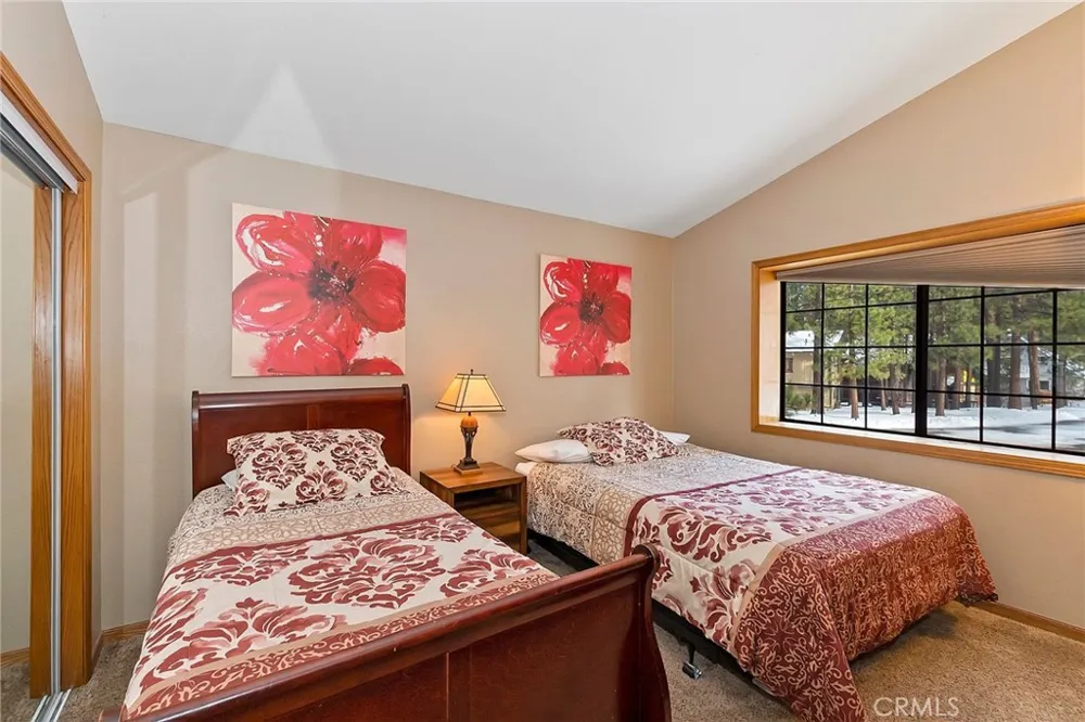 480 Crystal Lake Big Bear Lake, CA 92315