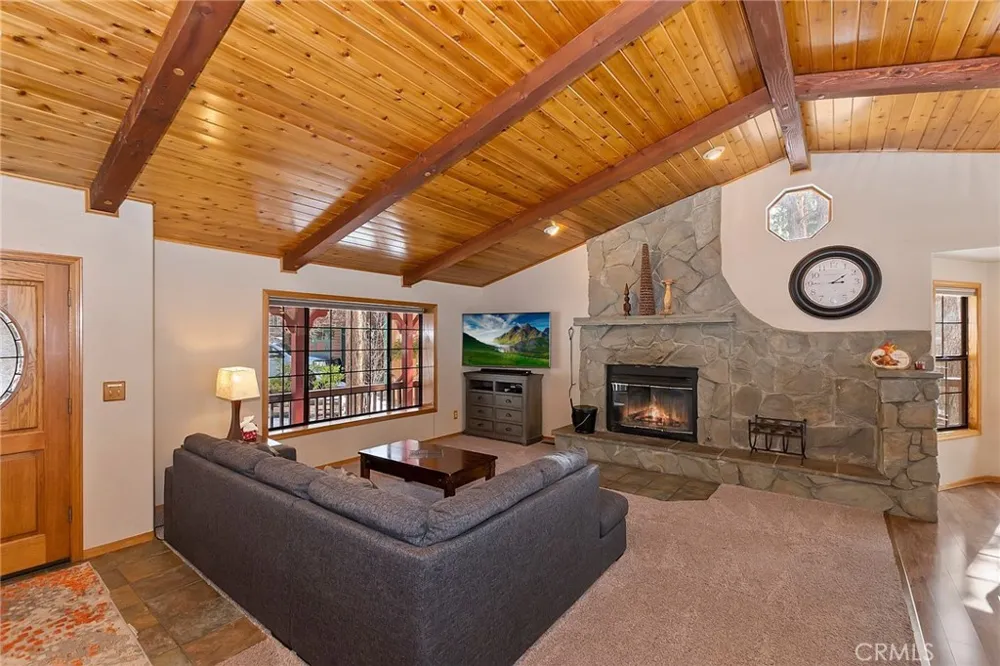 480 Crystal Lake Big Bear Lake, CA 92315