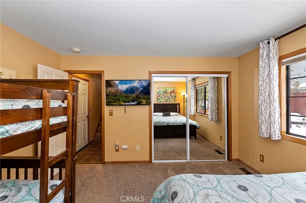480 Crystal Lake Big Bear Lake, CA 92315