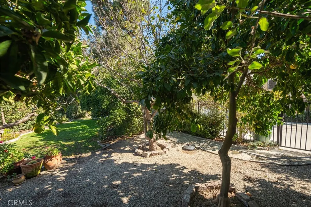 4641 Virginia Road Long Beach, CA 90807