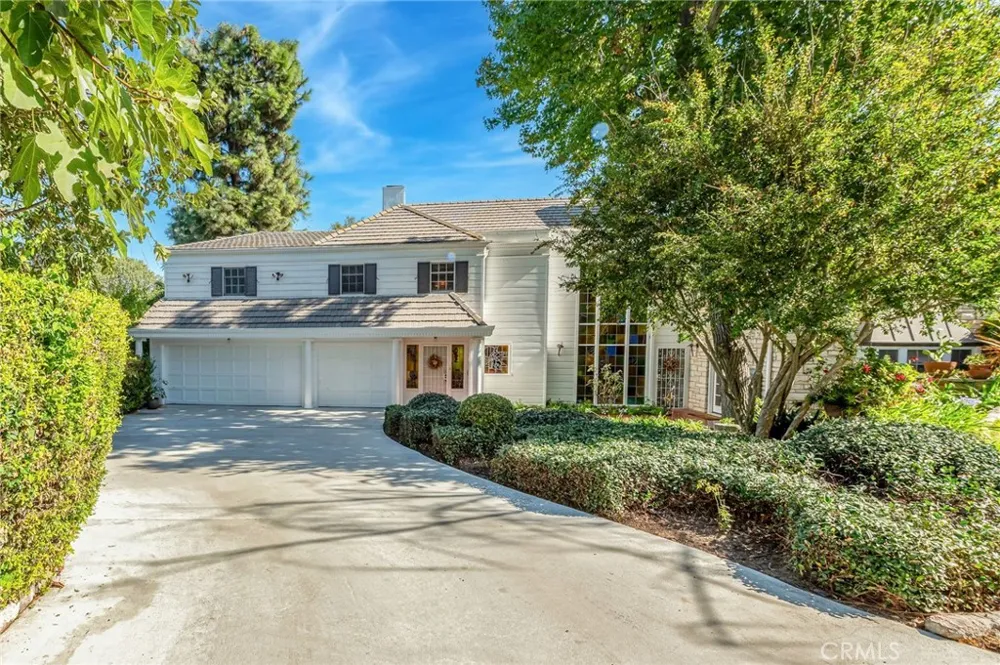 4641 Virginia Road Long Beach, CA 90807