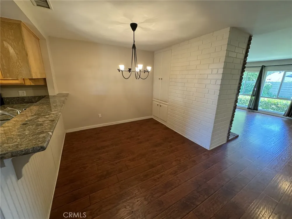 1225 E 1st Tustin, CA 92780