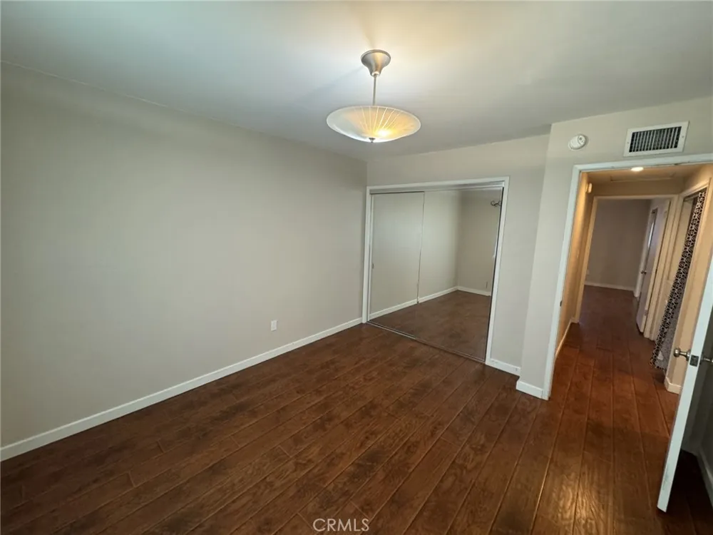 1225 E 1st Tustin, CA 92780