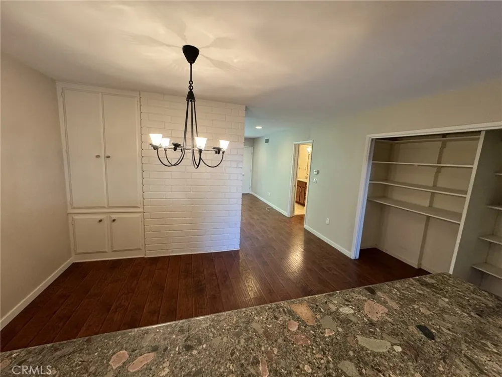 1225 E 1st Tustin, CA 92780