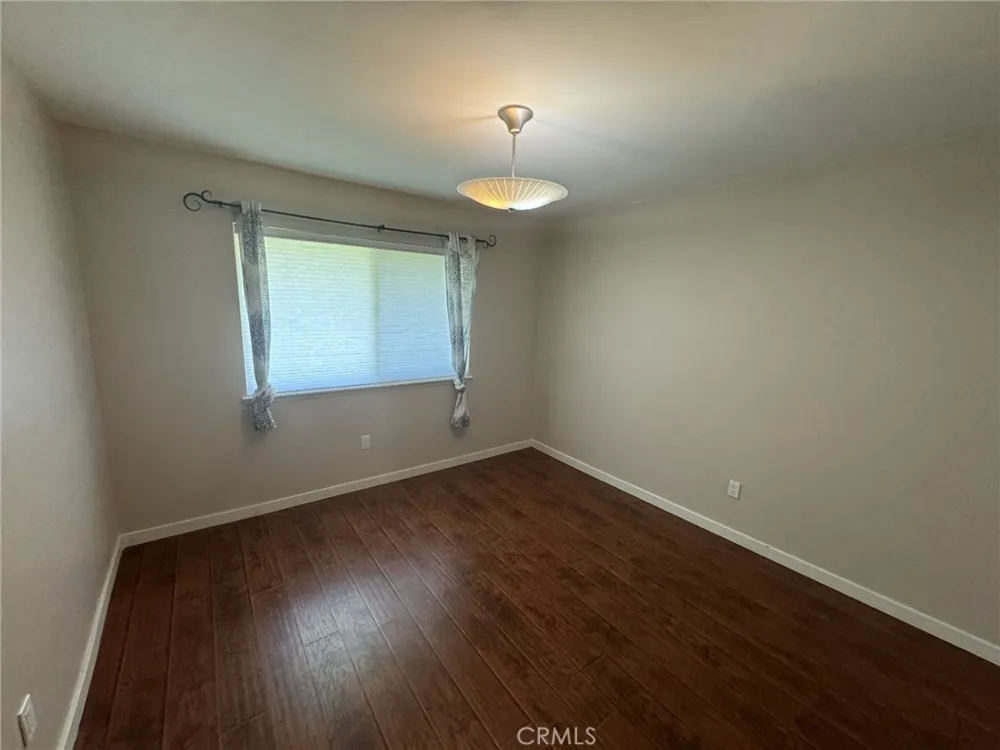 1225 E 1st Tustin, CA 92780
